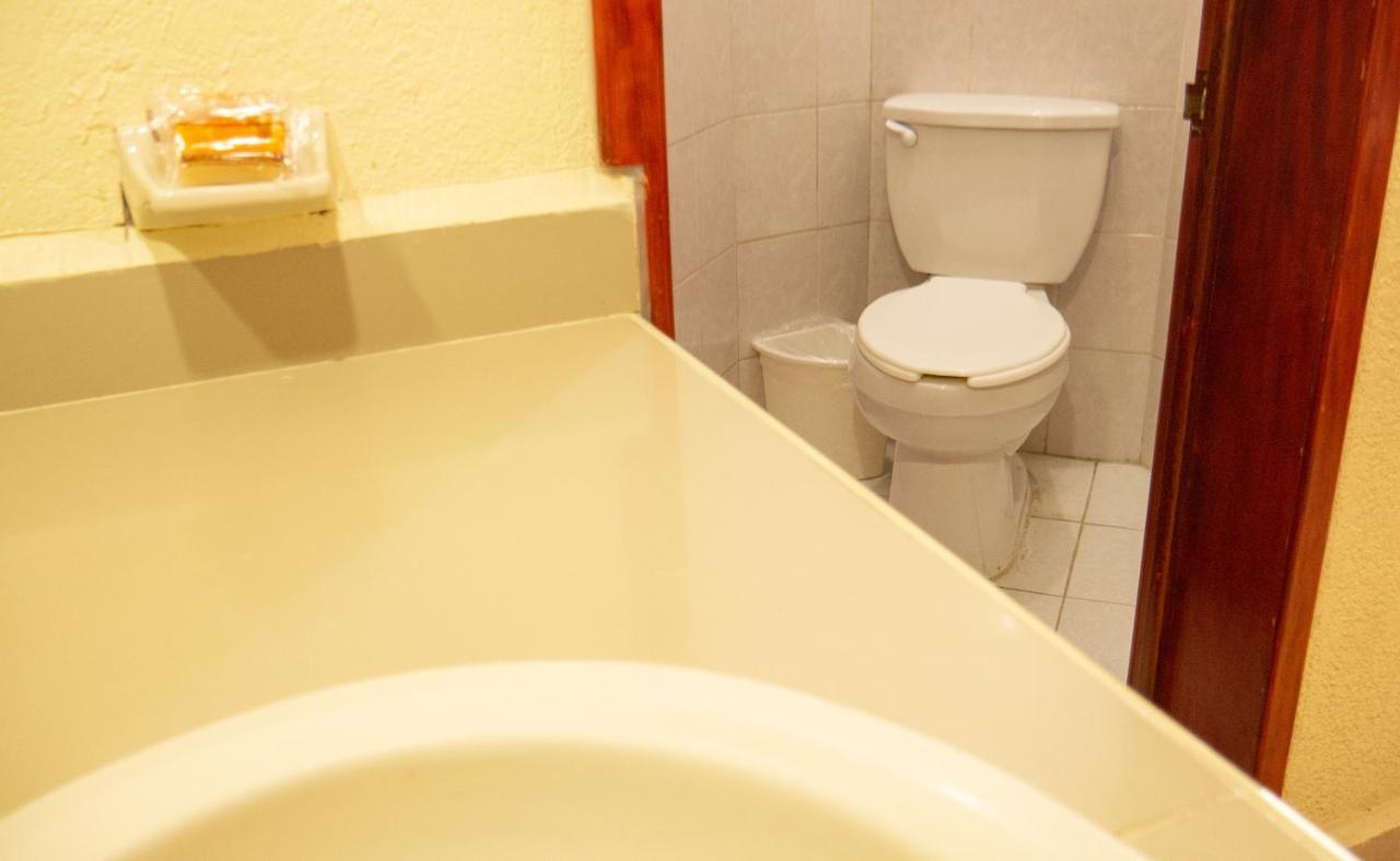 Hotel Plaza Mazari Suchiate Buitenkant foto