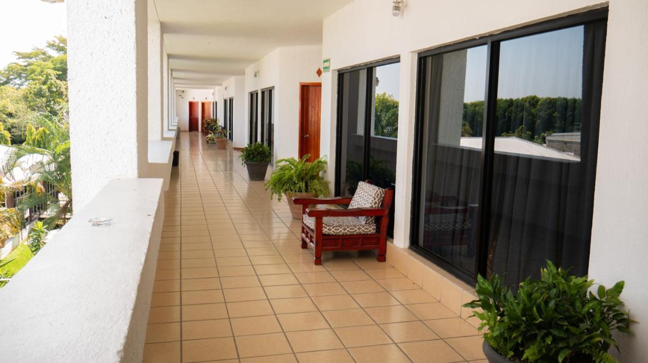 Hotel Plaza Mazari Suchiate Buitenkant foto